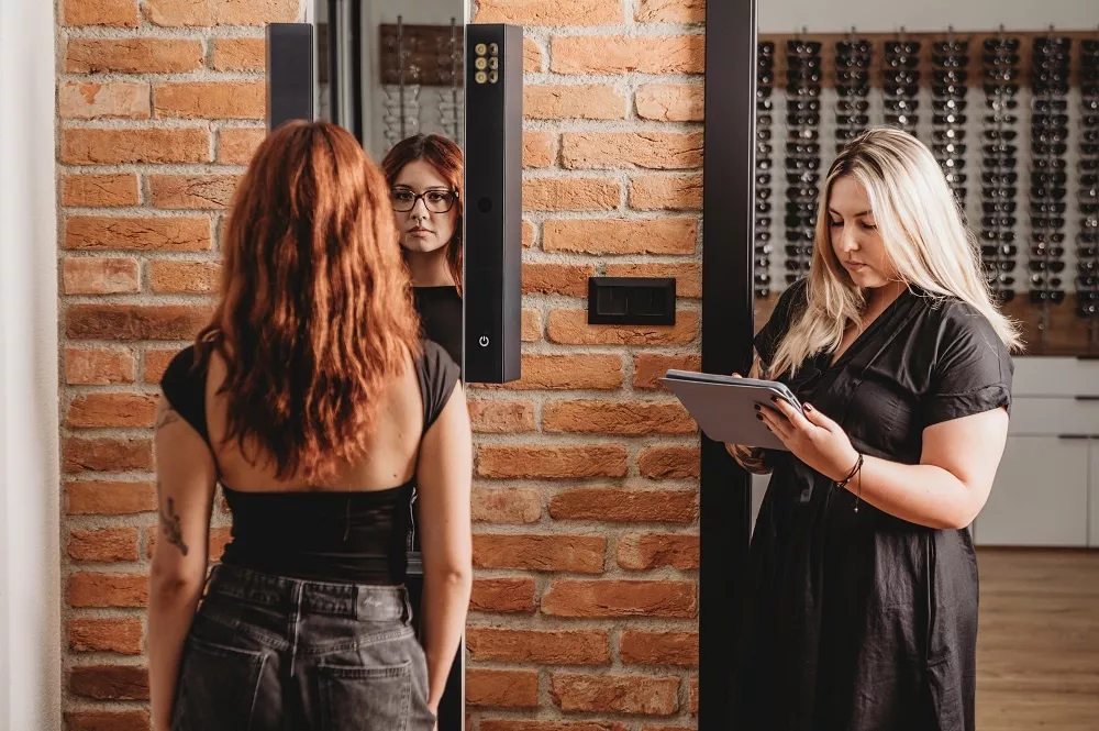 Biometrické sklá a vyšetrenie